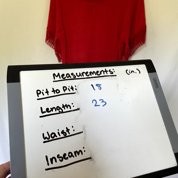 Red short sleeved summer t-shirt lightweight women's size medium embroidered - Picture 5 of 6